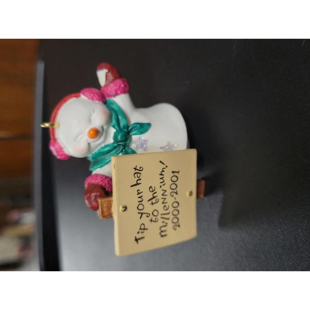 Millennium 2000-2001 Snowman Christmas Ornament